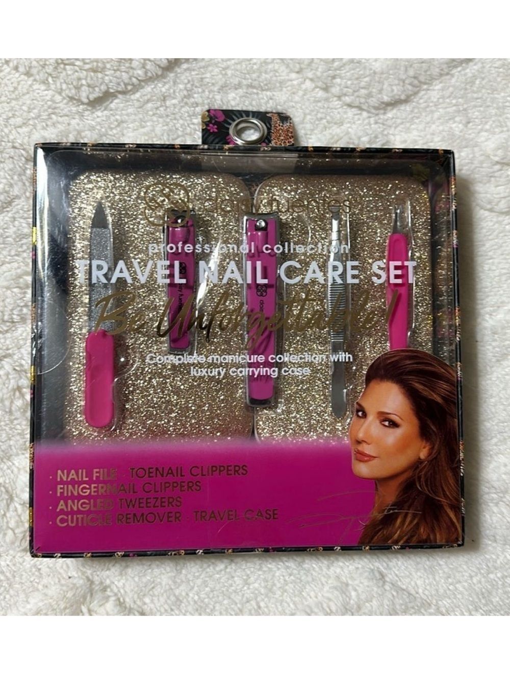 daisy fuentes Fuchsia Pink Gold Ultimate 5 Piece Pedi Manicure Set Travel Case